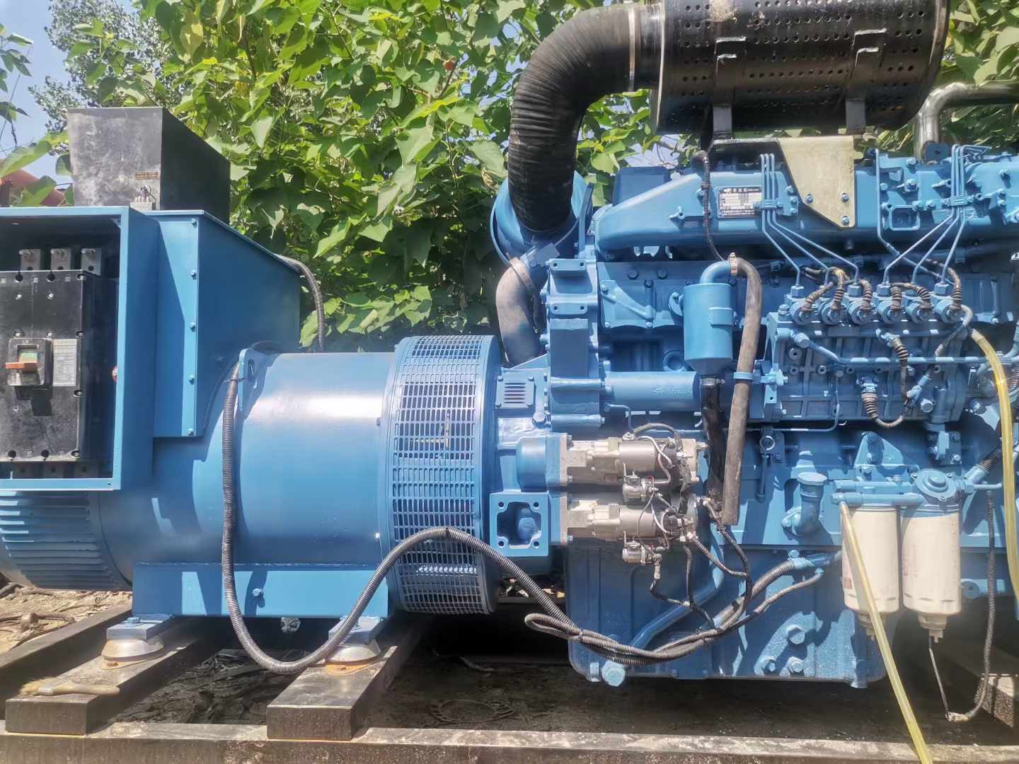 清镇详细说明降低 800kW 柴油发电机输出电流波动的方法
